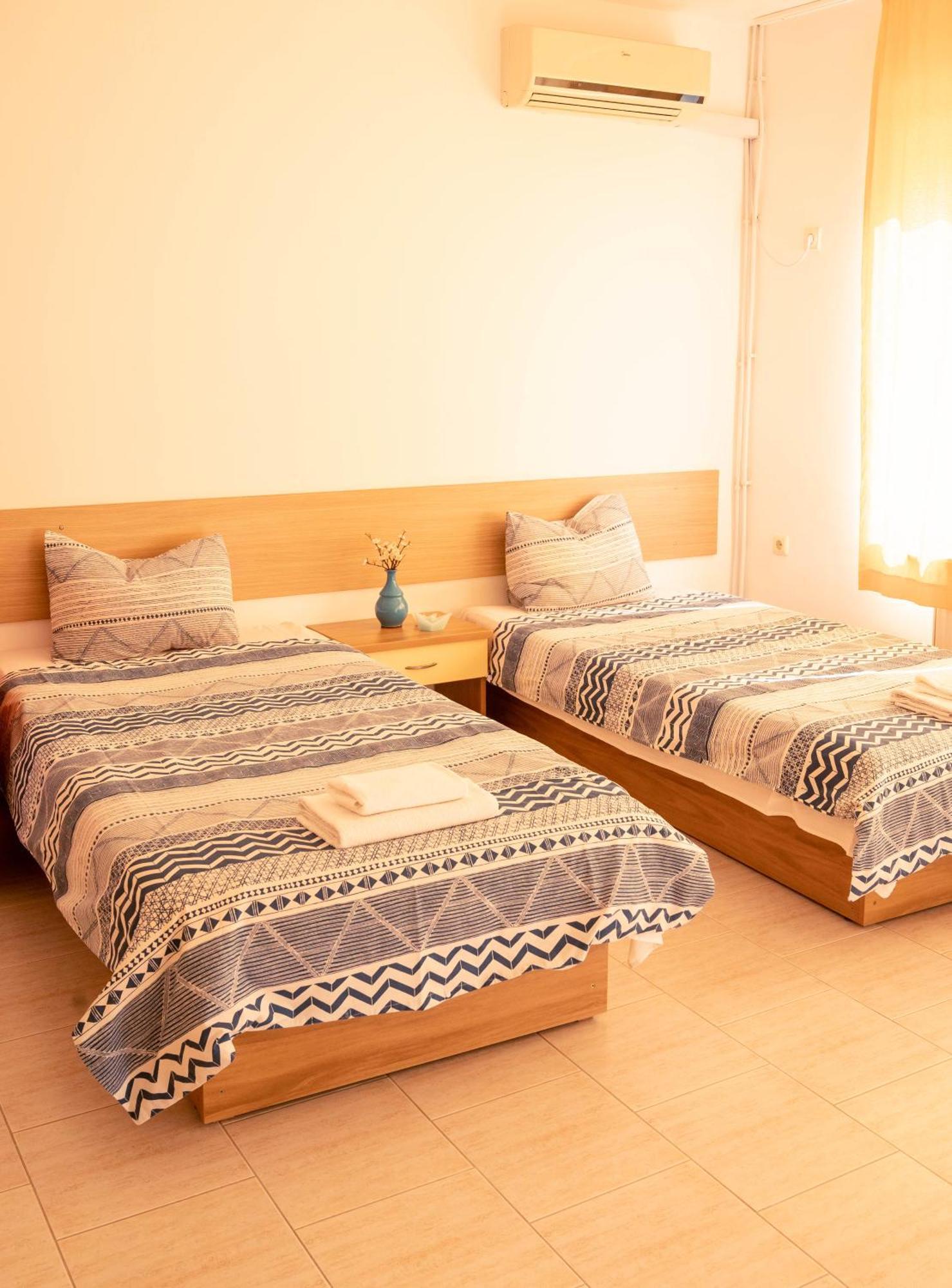 גולדן סנדס Family Hotel Perla מראה חיצוני תמונה
