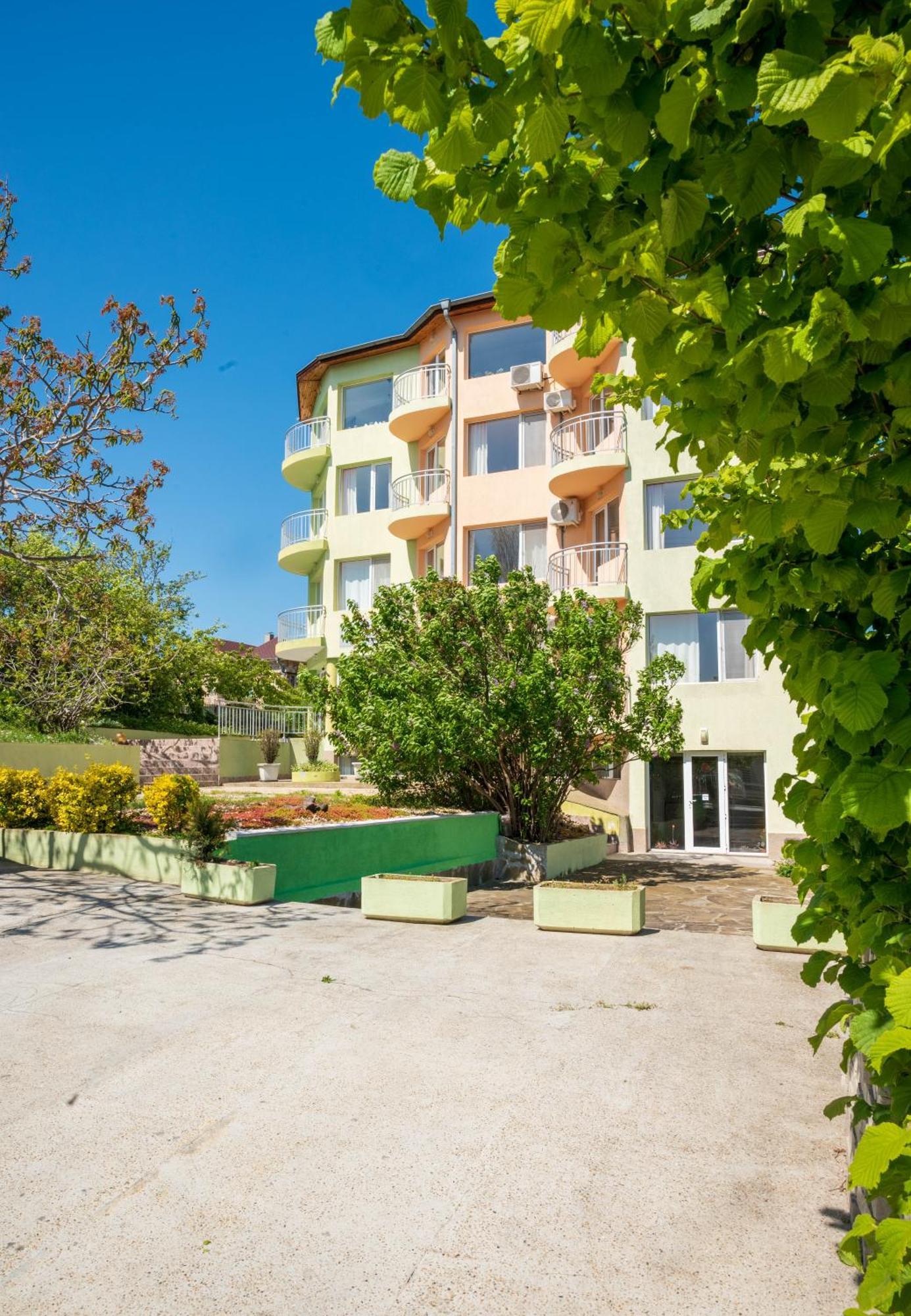 גולדן סנדס Family Hotel Perla מראה חיצוני תמונה