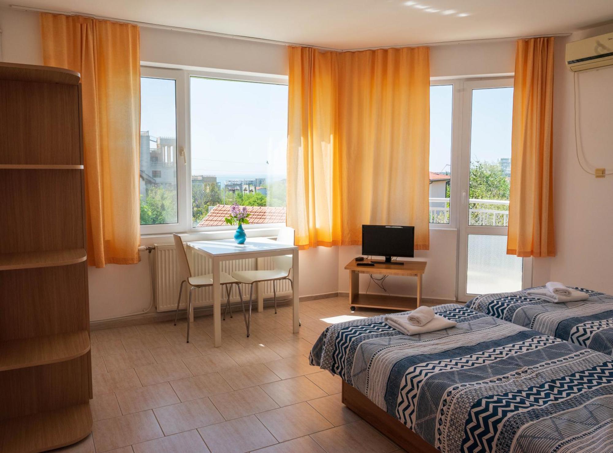 גולדן סנדס Family Hotel Perla מראה חיצוני תמונה