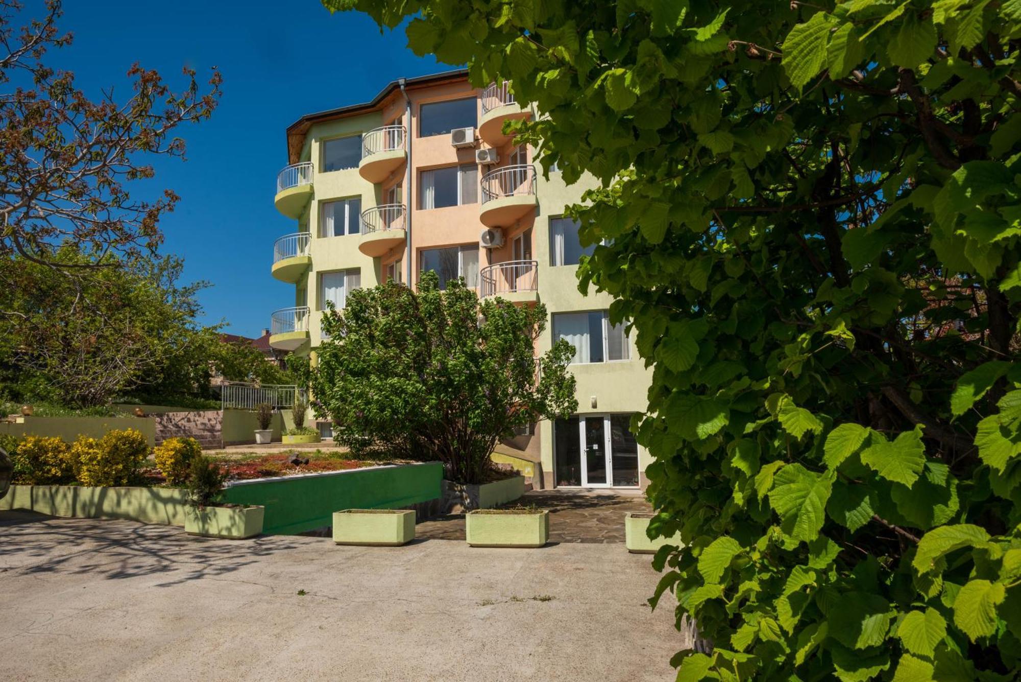 גולדן סנדס Family Hotel Perla מראה חיצוני תמונה
