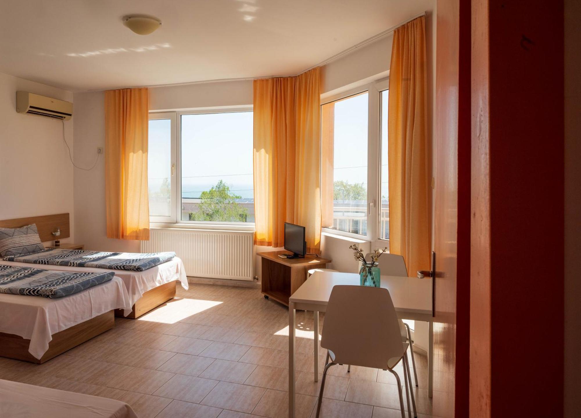 גולדן סנדס Family Hotel Perla מראה חיצוני תמונה