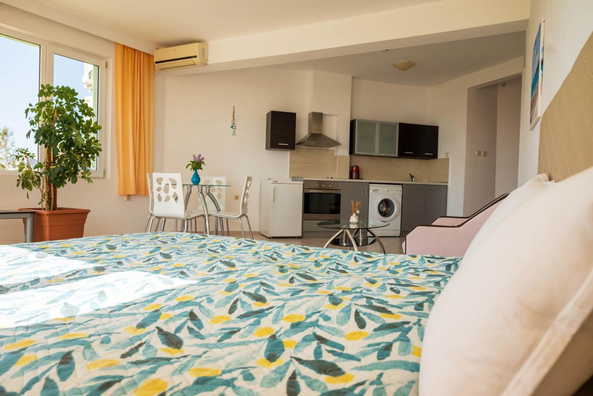 גולדן סנדס Family Hotel Perla מראה חיצוני תמונה