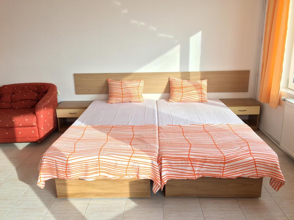 גולדן סנדס Family Hotel Perla מראה חיצוני תמונה