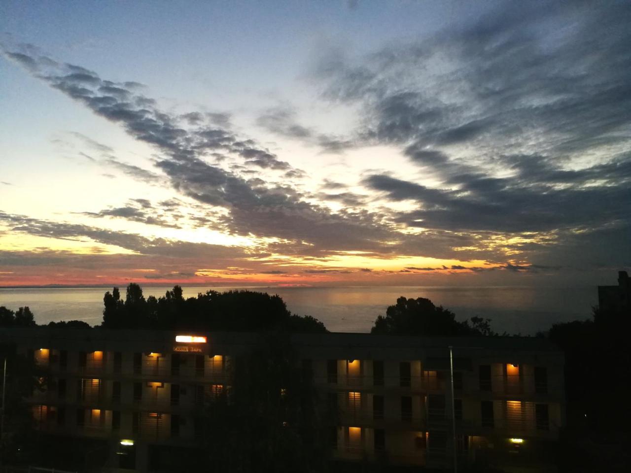 גולדן סנדס Family Hotel Perla מראה חיצוני תמונה